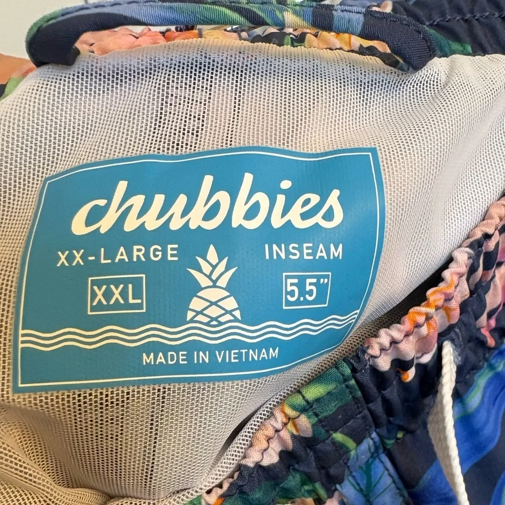 Chubbies NWT The Big Bloomers Floral 5.5-Inch Swim Trunks Size XXL
